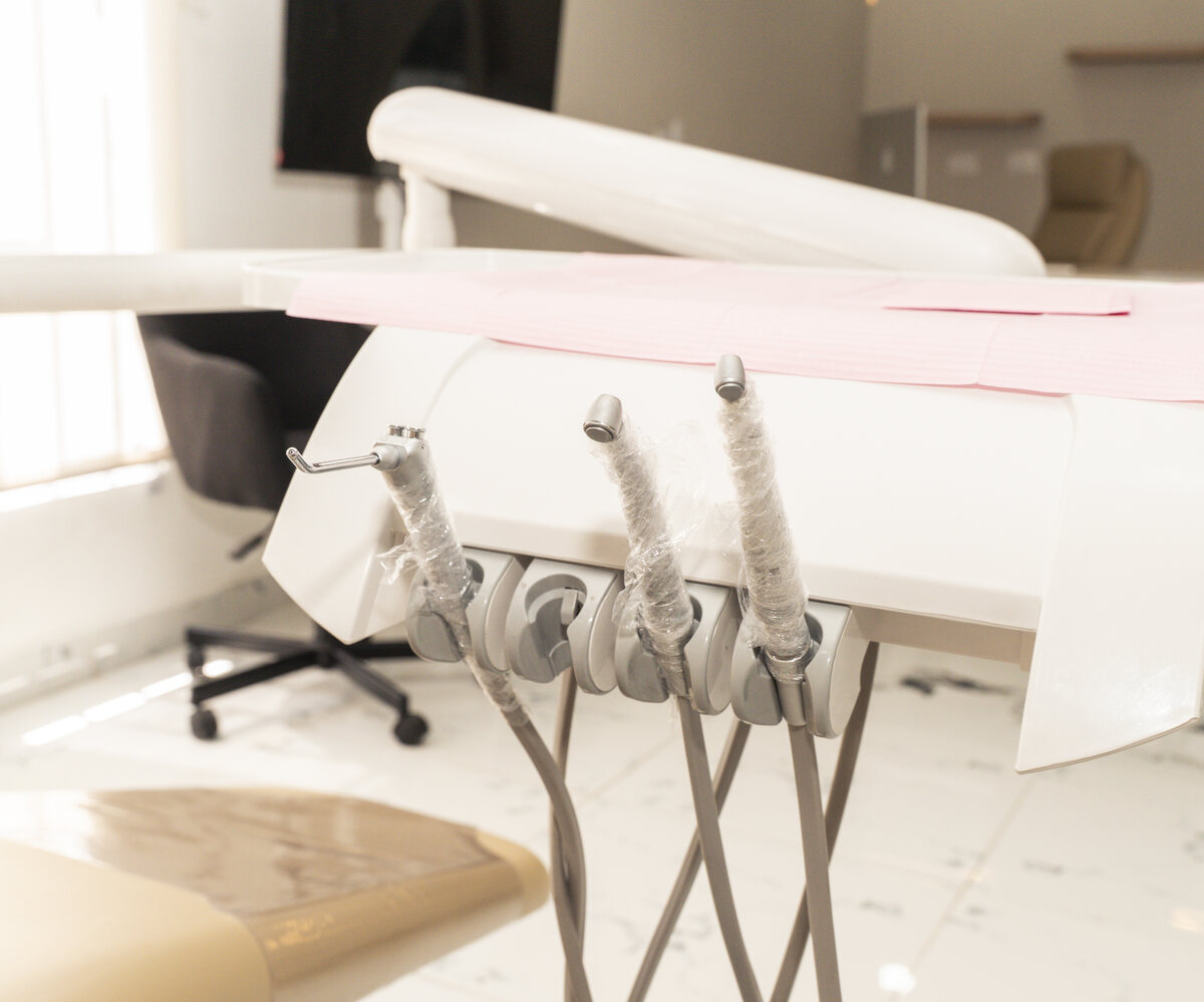 Instrumental dental especializado para diseño de sonrisa
