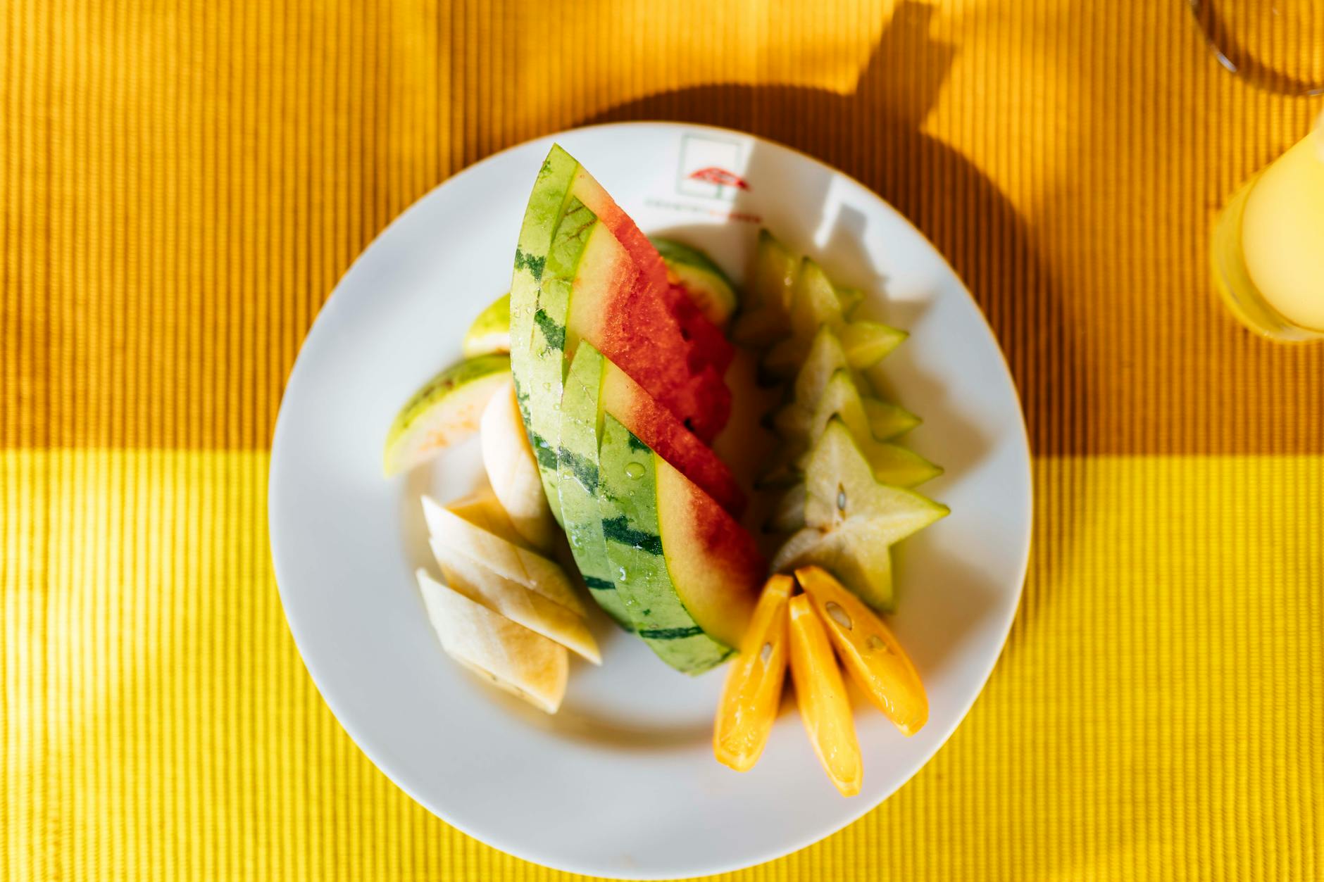 Mangos con chile y limón, snack tradicional del verano salvadoreño